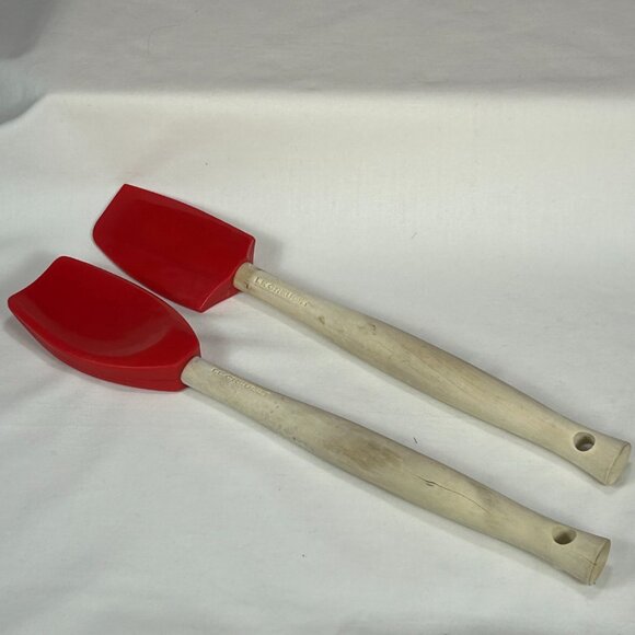 2 Le Creuset silicon spatulas with wooden handle - Picture 2 of 6
